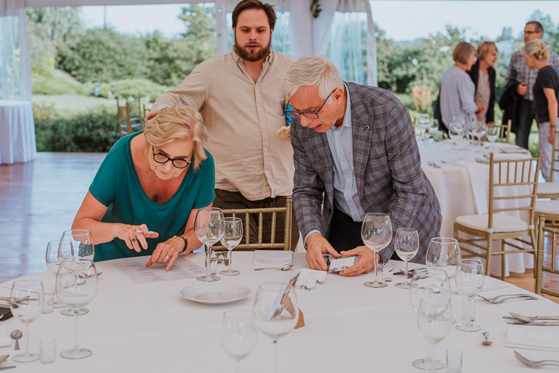 para młoda poczas sesji ślubnej w Warszawie, hala koszyki